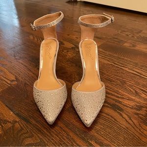 Sparkle Pointed Toe Heels
